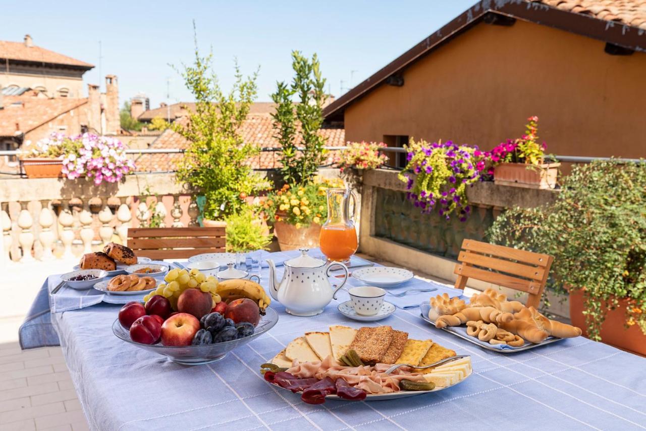 Bed and Breakfast Residenza Palazzo Marchesini Bolonia Exterior foto